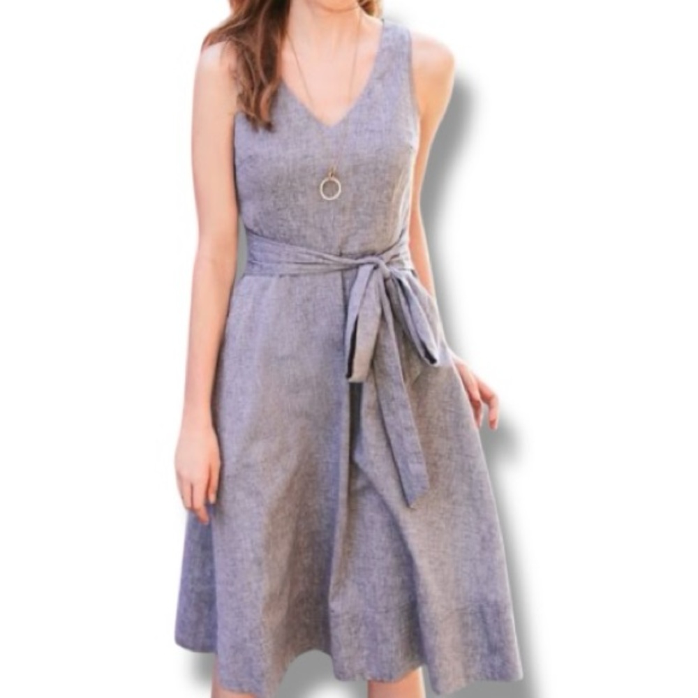 Boden Light Gray V‑Neck Tie Waist Sleeveless Dress